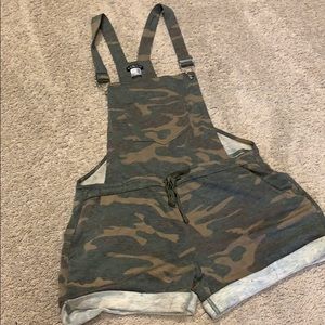 Camouflage Short Overalls.